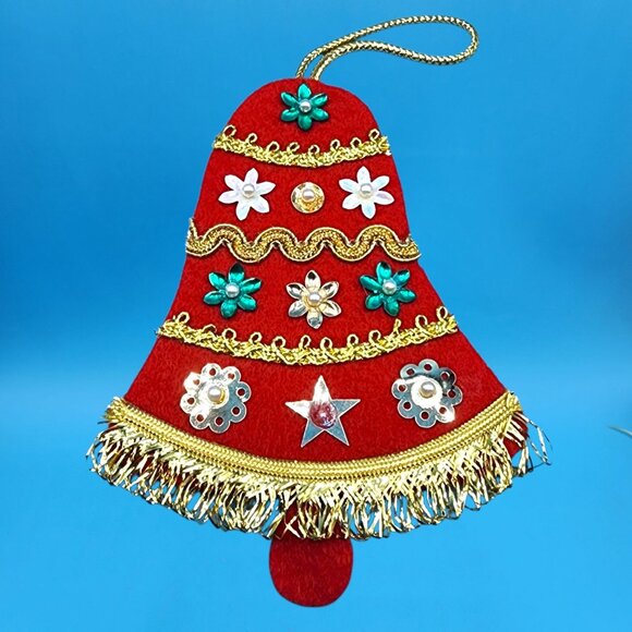 Vintage 1960s Red Felt Christmas Ornaments Beaded Bell Ball Gold Trim Set of 5 - Picture 11 of 12